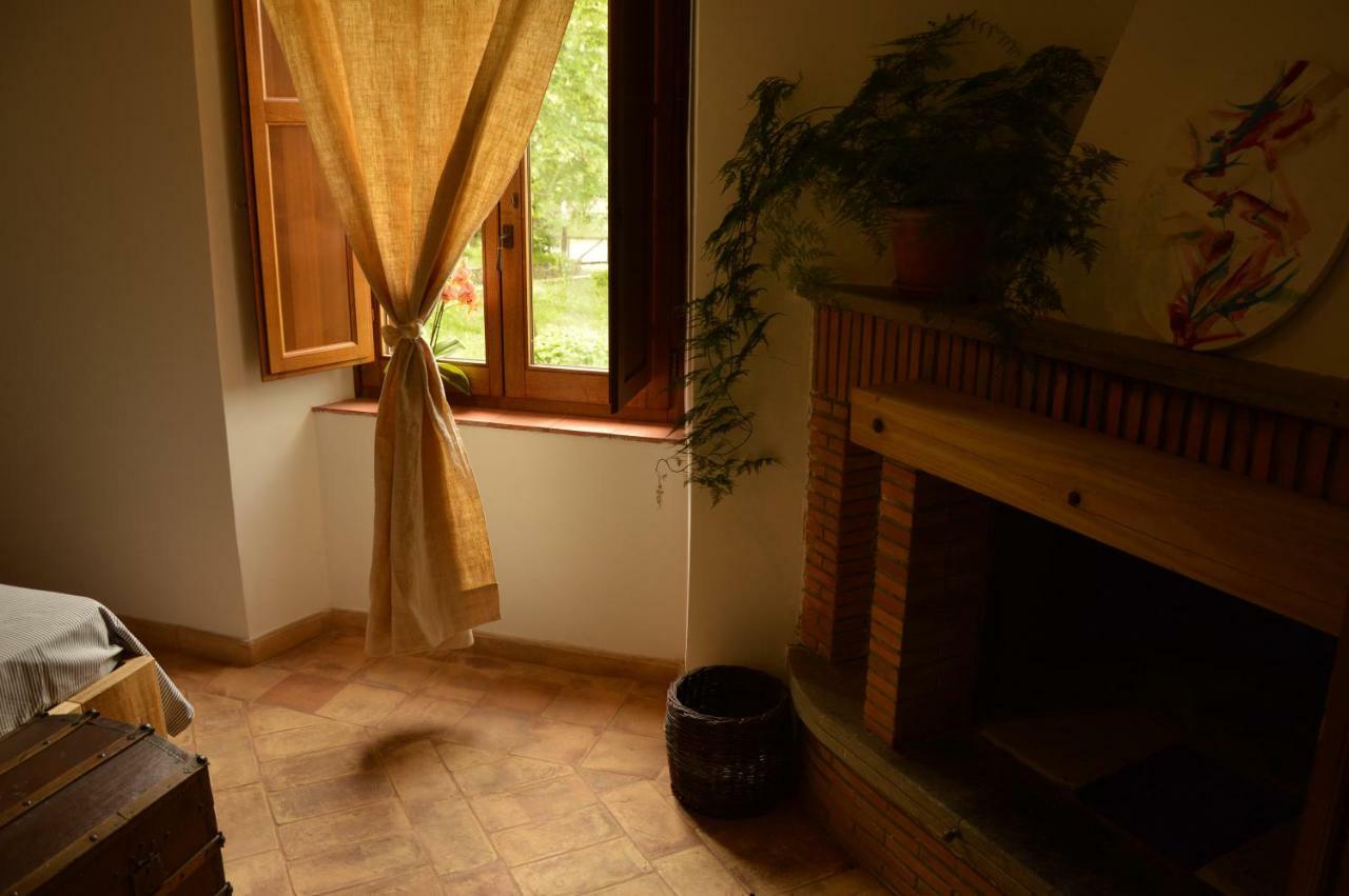 Agriturismo Riparossa Allerona Bagian luar foto